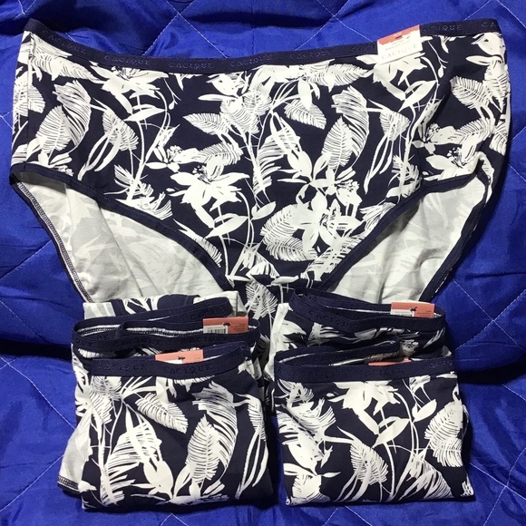 Lane Bryant briefs 6 pairs 18/20 NWT - Picture 1 of 1
